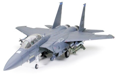 TAMIYA 1/32 F-15E BUNKER BUSTER