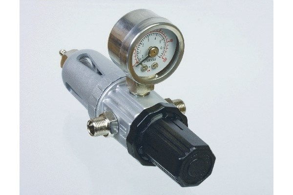 SPARMAX Trykregulator m/ manometer 1/8