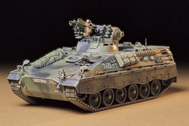 TAMIYA 1/35 German Infantry Combat Vehicle Marder 1A2 wit