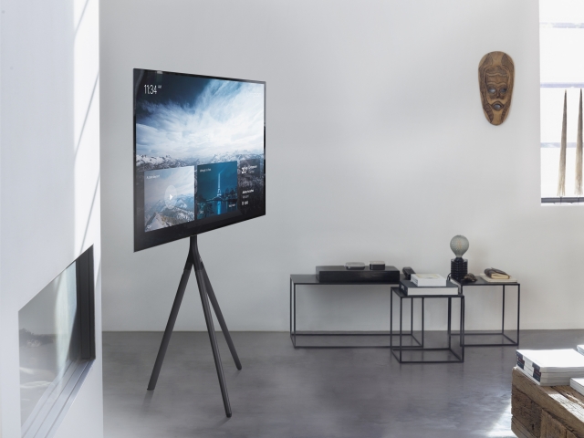 One For All WM7461 - Designgolvstativ för 32-65" TV-apparater, grå metall