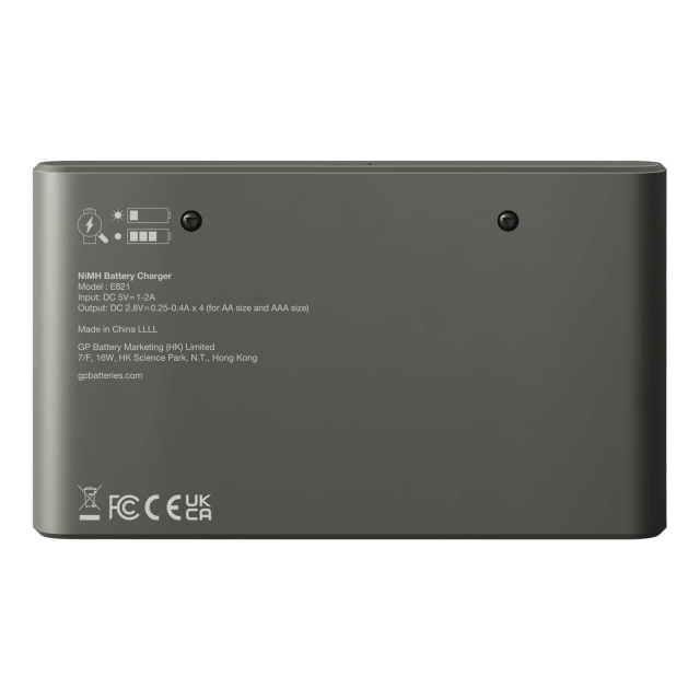 GP Batterioplader E821 8-Slot 4xAA 2100mAh + 4xAAA 850mAh
