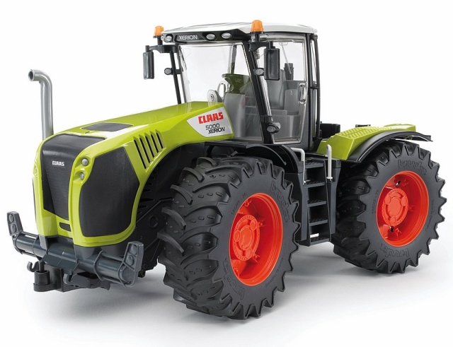 Bruder Traktor Claas Xerion 5000 (03015)
