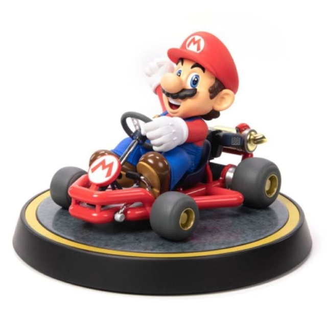 First4Figures MARIO KART - PVC-MALET STATUE (STANDARDUDGAVE)