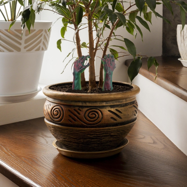 Mad Monkey Zombie-hænder