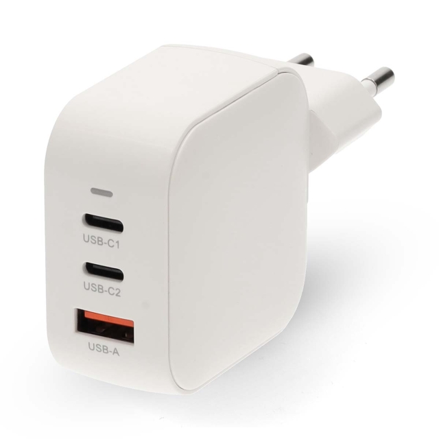 Nedis Vægoplader | 70 W | GaN | PD3.0 | Hurtigopladningsfunktion | 1.5 / 2.25 A / 2.5 / 3.0 / 3.5 A | Antal output: 3 | USB-A / 2x USB-C™ | Automatisk Valgt Spænding | Hvid