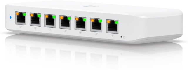 Ubiquiti UniFi USW-Ultra (42W) 8-ports PoE-switch uden strømforsyning