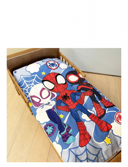 BrandMac Sengetøj – voksenstørrelse 140 x 200 cm – Spidey (1001016)