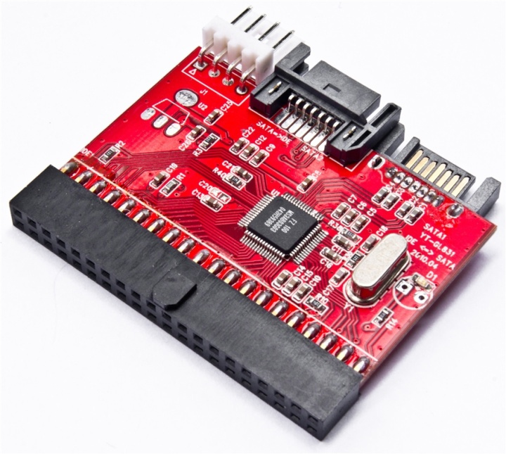 Harddiskadapter, IDE til SATA eller SATA til IDE i gruppen COMPUTERTILBEHØR / Computerkomponenter / Harddiske / Adaptere og tilbehør hos TP E-commerce Nordic AB (38-12682)