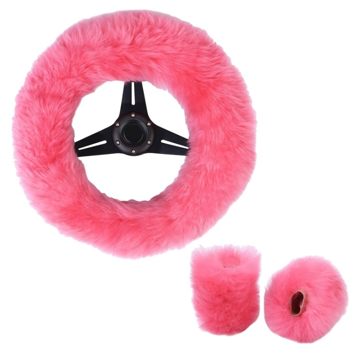 Kit med fluffy pink steering wheel cover, handbrake cover, and gear shift cover i gruppen BIL / Tilbehør / Accessories / Vinter Udstyr til bilen hos TP E-commerce Nordic AB (38-29238)