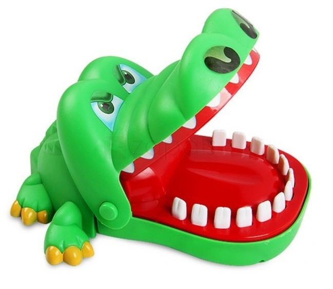 Spil Crocodile Dentist - Grøn i gruppen LEGETØJ, BØRN & BABY / Legetøj / Brætspil / Spil til børn hos TP E-commerce Nordic AB (38-29347)