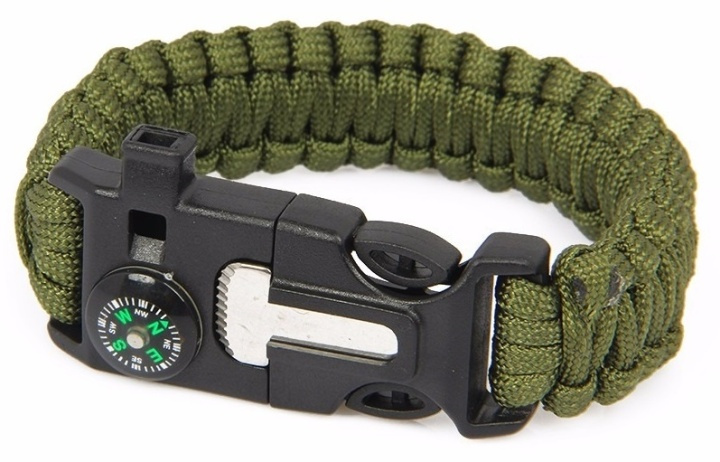 Survival Armbånd - Militærgrøn i gruppen SPORT, FRITID & HOBBY / Sjove gadgets / Smarte løsninger hos TP E-commerce Nordic AB (38-29410)