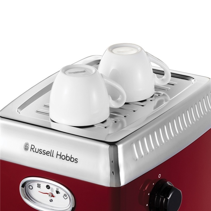 Russell Hobbs Espressomaskin 28250-56 Retro i gruppen HJEM, HUS & HAVE / Husholdningsapparater / Kaffe og espresso / Espressomaskiner hos TP E-commerce Nordic AB (38-46021)
