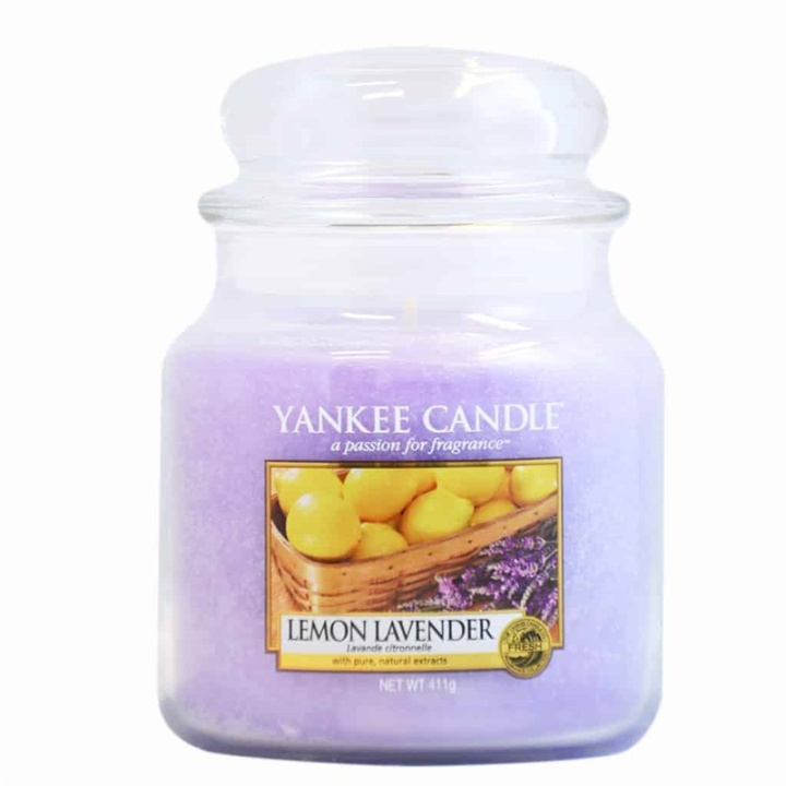Yankee Candle Classic Medium Jar Lemon Lavender Candle 411g i gruppen SKØNHED & HELSE / Duft & Parfume / Øvrig duft / Duftlys hos TP E-commerce Nordic AB (38-59256)