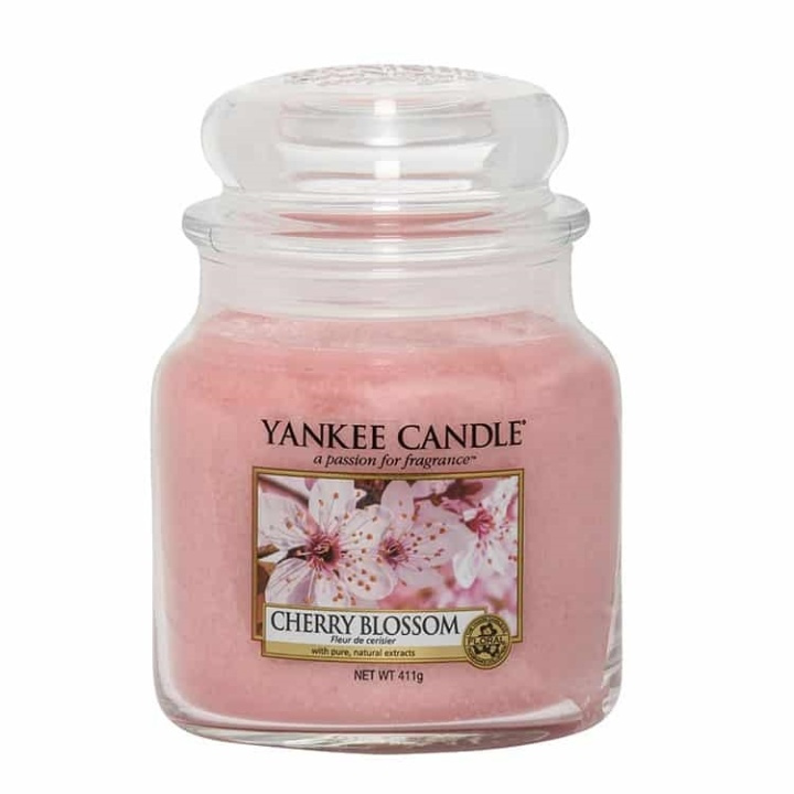 Yankee Candle Classic Medium Cherry Blossom Candle 411g i gruppen SKØNHED & HELSE / Duft & Parfume / Øvrig duft / Duftlys hos TP E-commerce Nordic AB (38-67658)