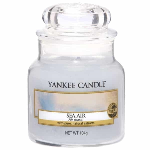 Yankee Candle Classic Small Jar Sea Air Candle 104g i gruppen SKØNHED & HELSE / Duft & Parfume / Øvrig duft / Duftlys hos TP E-commerce Nordic AB (38-67697)
