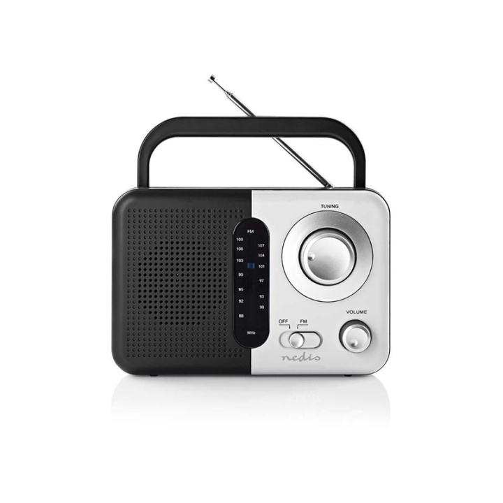 Nedis FM-radio | Bærbart design | FM | Batteri / Strømforsyning | Analog | 2.4 W | Sort hvid skærm | Hovedtelefonudgang | Bærehåndtag | Hvid / Sort i gruppen HJEMMEELEKTRONIK / Lyd & billede / Hjemmebiograf, HiFi & Bærbar / Radio og vækkeure / Radio hos TP E-commerce Nordic AB (38-72781)