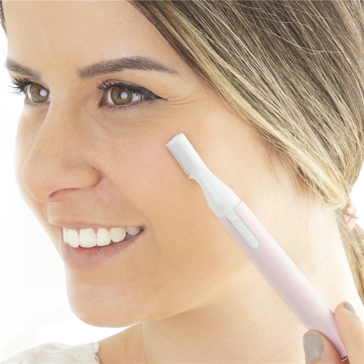 InnovaGoods Faderm Dermaplaning & Trimmer i gruppen SKØNHED & HELSE / Hår og styling / Hårfjerning / Ladyshave hos TP E-commerce Nordic AB (38-86504)