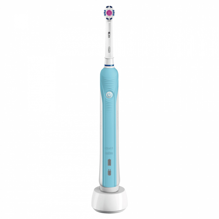 Oral B Elektrisk tandbørste Pro700 3D Hvid, Blå i gruppen SKØNHED & HELSE / Oral pleje / Elektriske tandbørster hos TP E-commerce Nordic AB (38-87824)