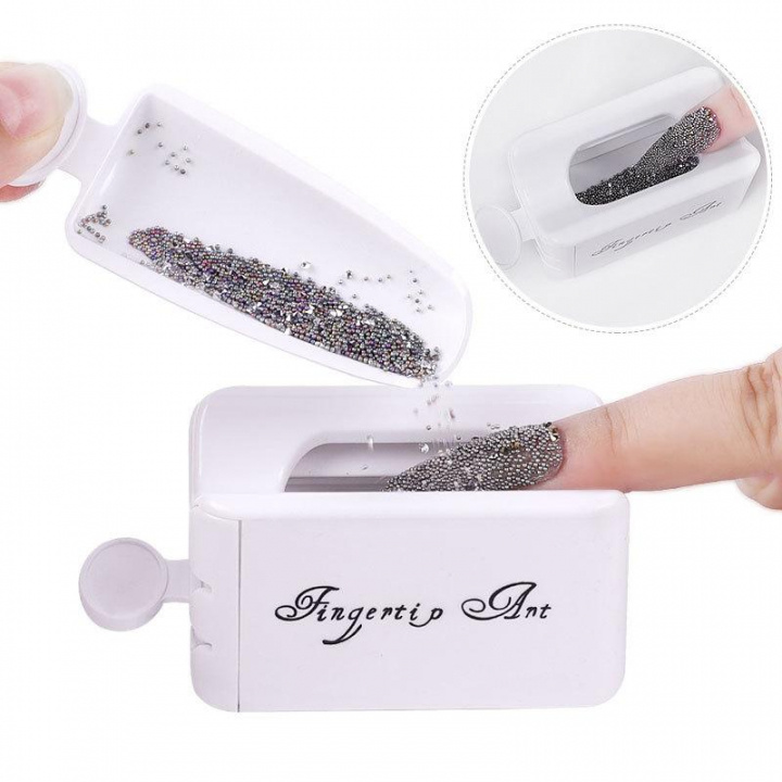 Manicureværktøjssæt, genbrugsbakke-system i gruppen SKØNHED & HELSE / Manicure / pedicure / Negle kit hos TP E-commerce Nordic AB (38-94601)