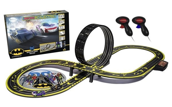 SCALEXTRIC Micro Scalextric Batman vs Joker i gruppen LEGETØJ, BØRN & BABY / Radiostyrede / Bilbaner / Baner hos TP E-commerce Nordic AB (38-95505)