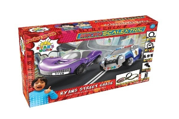 SCALEXTRIC Micro Scalextric Ryans World Street Chase i gruppen LEGETØJ, BØRN & BABY / Radiostyrede / Bilbaner / Baner hos TP E-commerce Nordic AB (38-95506)