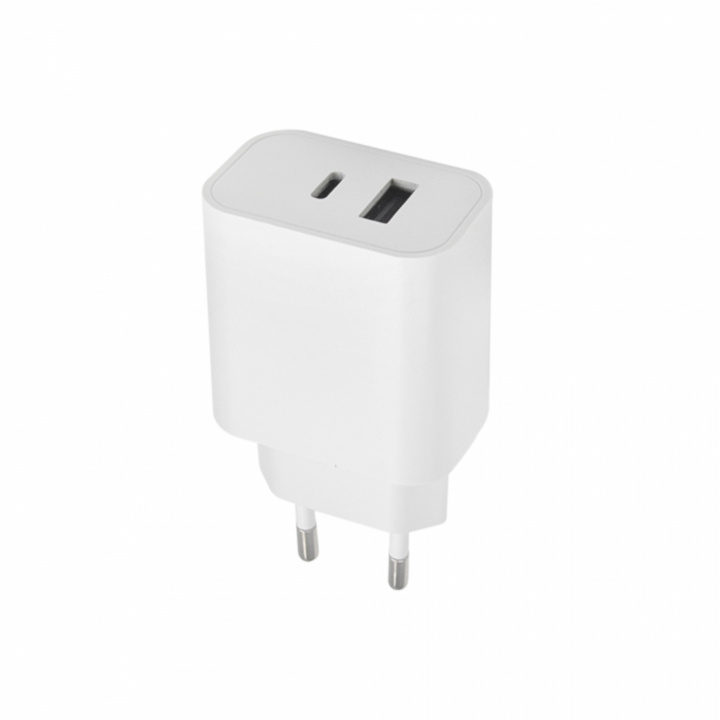 Maxlife MXTC-06 PD QC-oplader 1x USB-C 1x USB 20W i gruppen SMARTPHONES & TABLETS / Opladere og kabler / Vægoplader / Vægoplader USB hos TP E-commerce Nordic AB (38-96944)