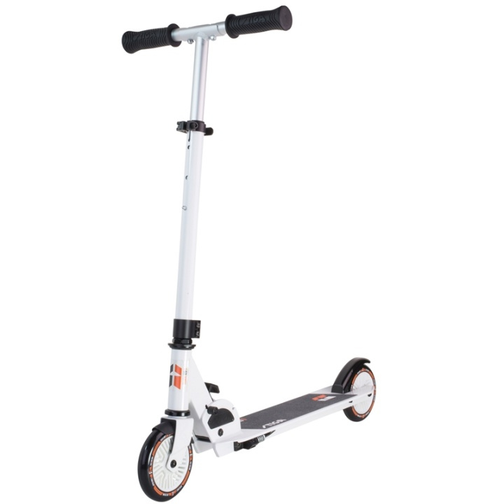 Stiga Kick Scooter Track 120-S White i gruppen LEGETØJ, BØRN & BABY / Udeleg & Sport / Sport og spil hos TP E-commerce Nordic AB (A01055)