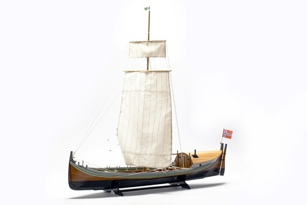 Billing Boats 1:20 Nordlandsbaaden - wooden hull i gruppen SPORT, FRITID & HOBBY / Hobby / Træmodeller / Skib hos TP E-commerce Nordic AB (A05399)