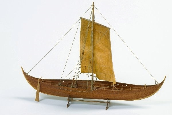 Billing Boats 1:25 Roar Ege -Wooden hull i gruppen SPORT, FRITID & HOBBY / Hobby / Træmodeller / Skib hos TP E-commerce Nordic AB (A05429)