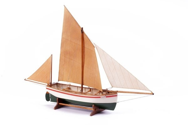 Billing Boats 1:30 LE BAYARD - Wooden hull i gruppen SPORT, FRITID & HOBBY / Hobby / Træmodeller / Skib hos TP E-commerce Nordic AB (A05440)