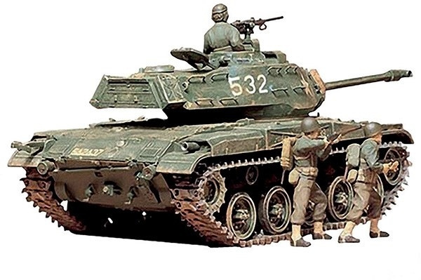 Tamiya 1/35 M41 WALKER BULLDOG i gruppen SPORT, FRITID & HOBBY / Hobby / Plastik modeller / Militære køretøjer (land) hos TP E-commerce Nordic AB (A06260)