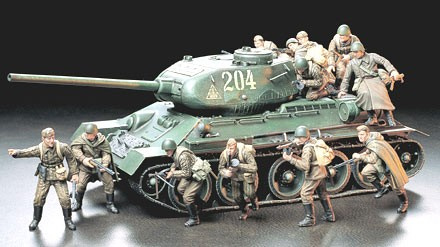 Tamiya 1/35 RUSSIAN ARMY ASSAULT INFANTRY i gruppen SPORT, FRITID & HOBBY / Hobby / Plastik modeller / Militære køretøjer (land) hos TP E-commerce Nordic AB (A06314)