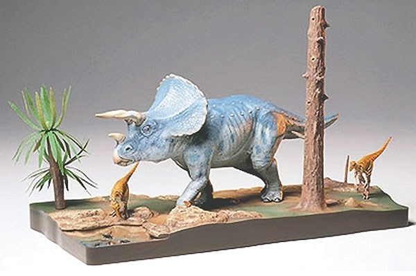 Tamiya 1/35 Triceratops diorama i gruppen SPORT, FRITID & HOBBY / Hobby / Plastik modeller / Diverse hos TP E-commerce Nordic AB (A06464)