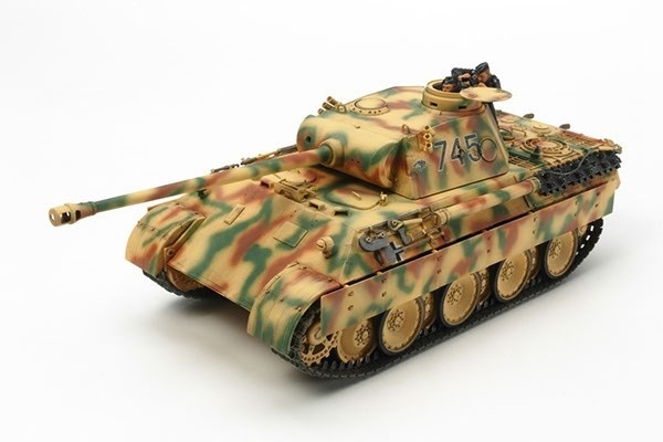 Tamiya 1/35 Panther Ausf.D i gruppen SPORT, FRITID & HOBBY / Hobby / Plastik modeller / Militære køretøjer (land) hos TP E-commerce Nordic AB (A06573)