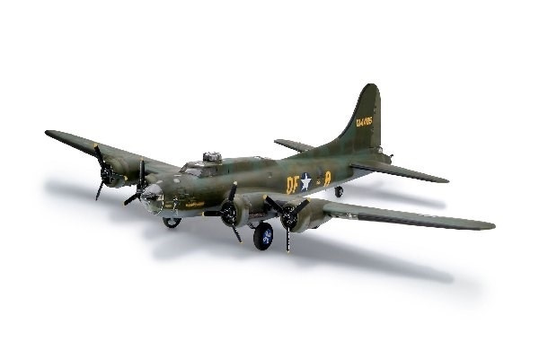 Revell B-17F Memphis Belle 1:48 i gruppen SPORT, FRITID & HOBBY / Hobby / Plastik modeller / Fly & Helikoptere hos TP E-commerce Nordic AB (A07703)