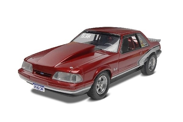 Revell \'90 Mustang LX 5,0 Drag Racer i gruppen SPORT, FRITID & HOBBY / Hobby / Plastik modeller / Biler hos TP E-commerce Nordic AB (A07972)