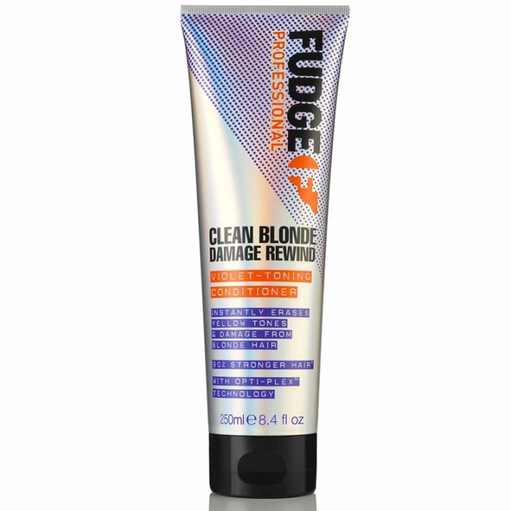 Fudge Clean Blonde Damage Rewind Violet Conditioner 250ml i gruppen SKØNHED & HELSE / Hår og styling / Hårpleje / Hårfarve / Sølv balsam hos TP E-commerce Nordic AB (A10917)