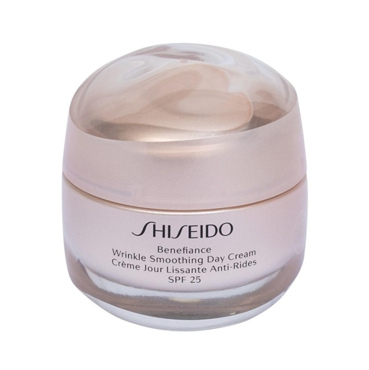 Shiseido Benefiance Wrinkle Smoothing Day Cream 50ml i gruppen SKØNHED & HELSE / Hudpleje / Ansigt / Ansigtscreme hos TP E-commerce Nordic AB (A12982)