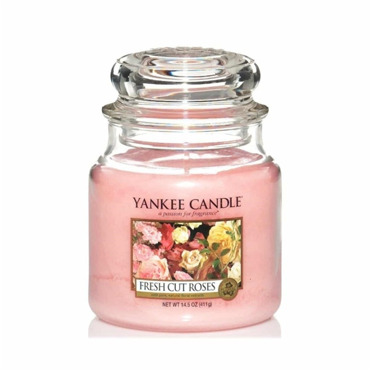 Yankee Candle Classic Medium Jar Fresh Cut Roses 411g i gruppen SKØNHED & HELSE / Duft & Parfume / Øvrig duft / Duftlys hos TP E-commerce Nordic AB (A13283)