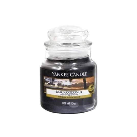 Yankee Candle Classic Small Jar Black Coconut 104g i gruppen SKØNHED & HELSE / Duft & Parfume / Øvrig duft / Duftlys hos TP E-commerce Nordic AB (A13301)