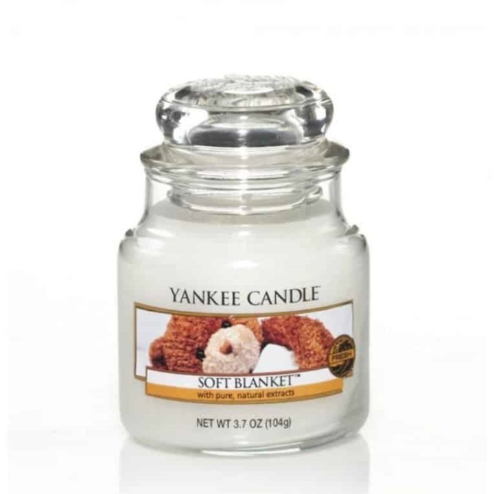 Yankee Candle Classic Small Jar Soft Blanket 104g i gruppen SKØNHED & HELSE / Duft & Parfume / Øvrig duft / Duftlys hos TP E-commerce Nordic AB (A13318)