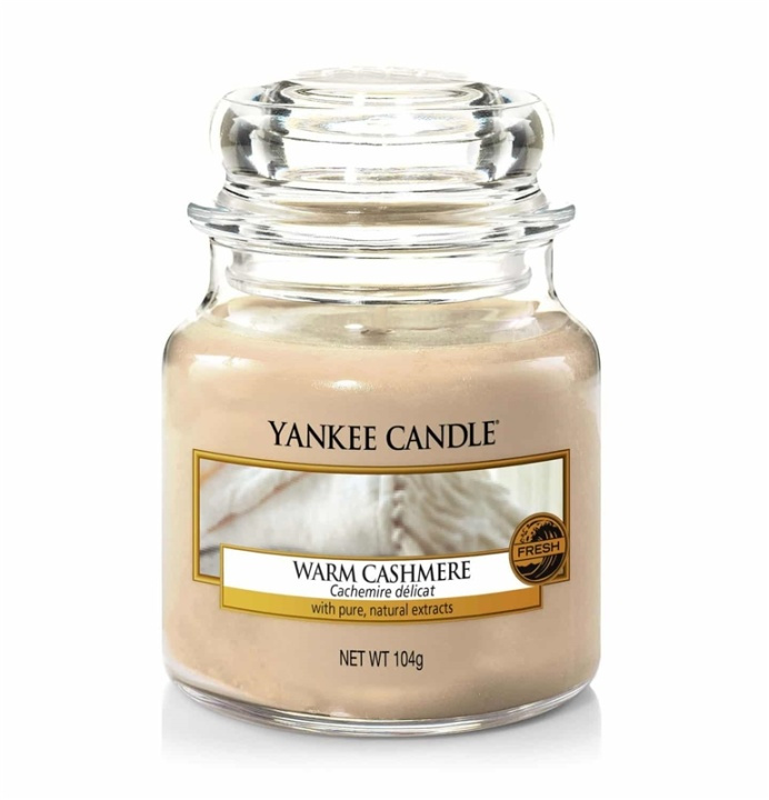 Yankee Candle Classic Small Jar Warm Cashmere 104g i gruppen SKØNHED & HELSE / Duft & Parfume / Øvrig duft / Duftlys hos TP E-commerce Nordic AB (A13323)