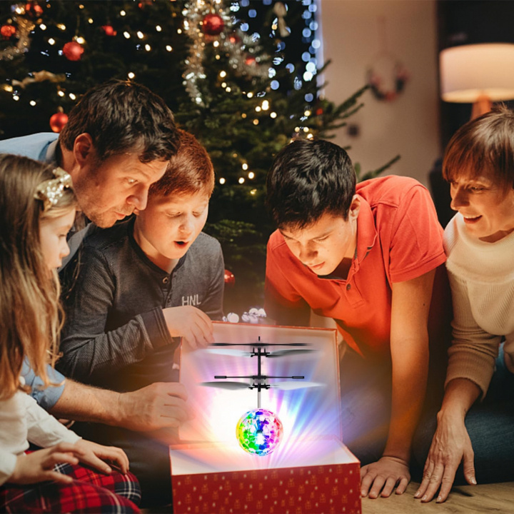 Flyvende RGB Drone i gruppen SPORT, FRITID & HOBBY / Sjove gadgets / Smarte løsninger hos TP E-commerce Nordic AB (A19884)