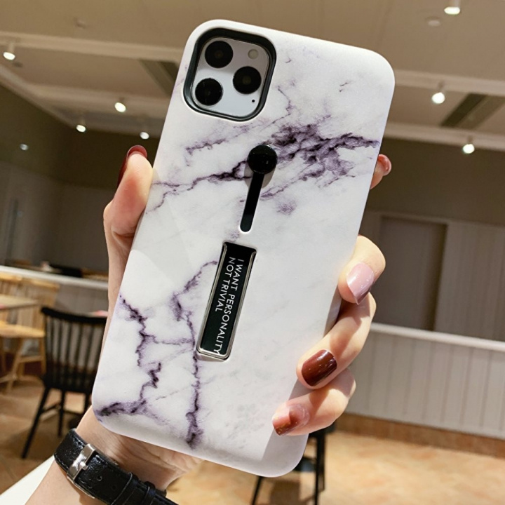 Modeetui med fingerholder - iPhone 12 Pro Max, hvid marmor i gruppen SMARTPHONES & TABLETS / Mobil Beskyttelse / Apple / iPhone 12 Pro hos TP E-commerce Nordic AB (A20852)