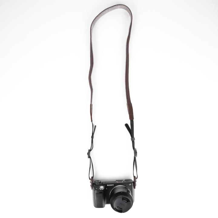 Buffalo Kamerarem Classic 16mm Brun i gruppen HJEMMEELEKTRONIK / Foto og video / Fotografi udstyr / Andet hos TP E-commerce Nordic AB (C01790)