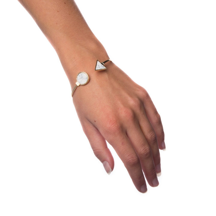 Armband White Marble - Small Circle i gruppen SPORT, FRITID & HOBBY / Accessories / Øvrige accessories hos TP E-commerce Nordic AB (C01931)