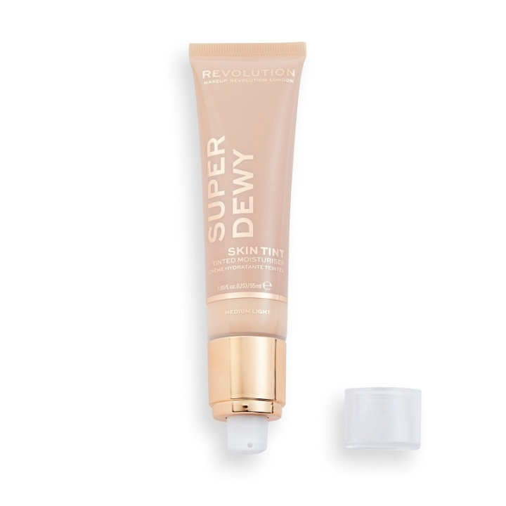 Makeup Revolution Superdewy Tinted Moisturiser Medium Light 55ml i gruppen SKØNHED & HELSE / Hudpleje / Ansigt / Dagcreme hos TP E-commerce Nordic AB (C10160)
