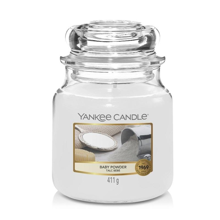 Yankee Candle Classic Medium Jar Baby Powder 411g i gruppen SKØNHED & HELSE / Duft & Parfume / Øvrig duft / Duftlys hos TP E-commerce Nordic AB (C10998)