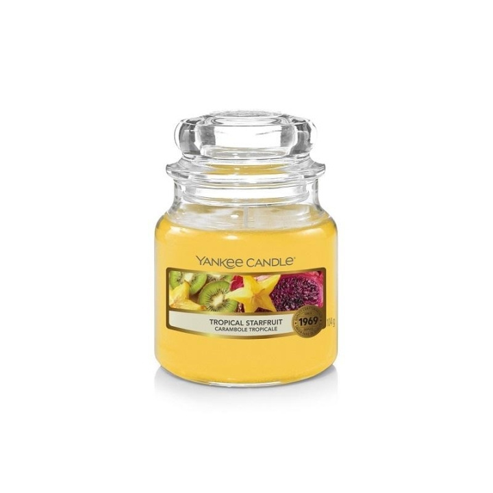 Yankee Candle Classic Small Jar Tropical Starfruit 104g i gruppen SKØNHED & HELSE / Duft & Parfume / Øvrig duft / Duftlys hos TP E-commerce Nordic AB (C12950)