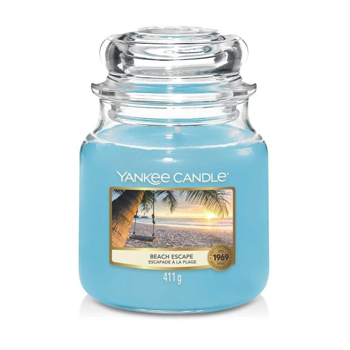 Yankee Candle Classic Medium Jar Beach Escape 411g i gruppen SKØNHED & HELSE / Duft & Parfume / Øvrig duft / Duftlys hos TP E-commerce Nordic AB (C12952)